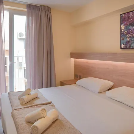 51hh Apartment