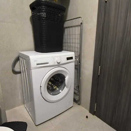 Apartment 51hh