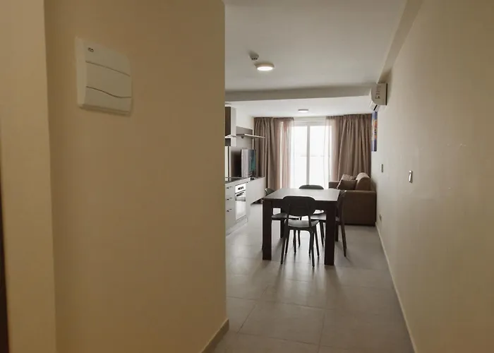 アパート 51hh グジラ